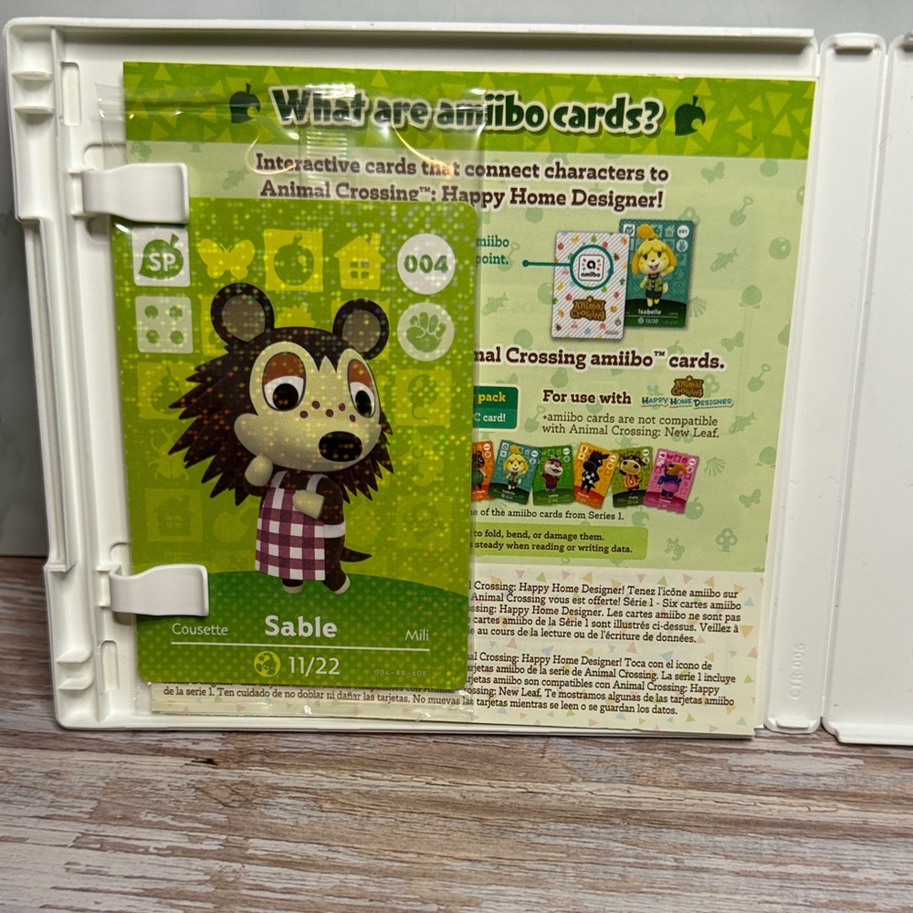 Nintendo 3DS Animal Crossing Happy Home Designer Game - Picture 3 of 5